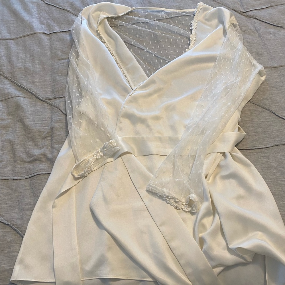 BHLDN Bridal Robe